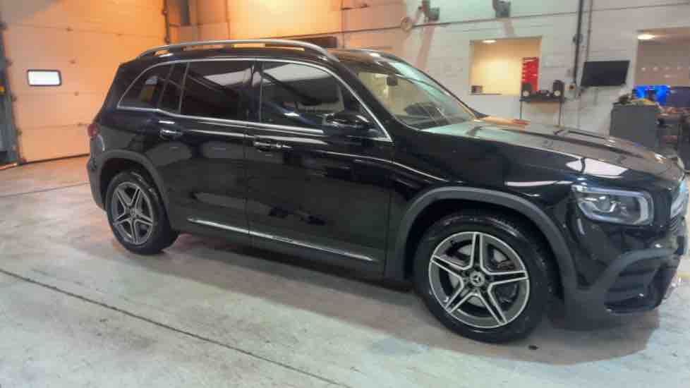 More views of Mercedes-Benz GLB