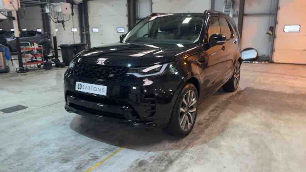 More views of Land Rover Discovery