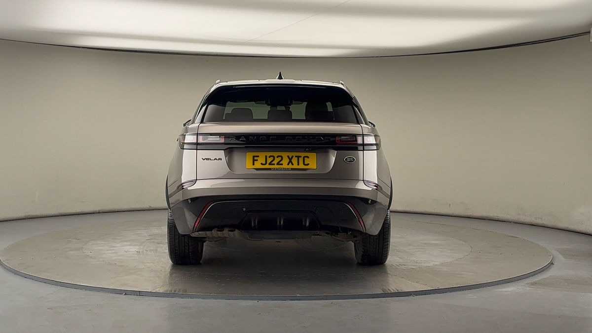Land Rover Range Rover Velar Image 4