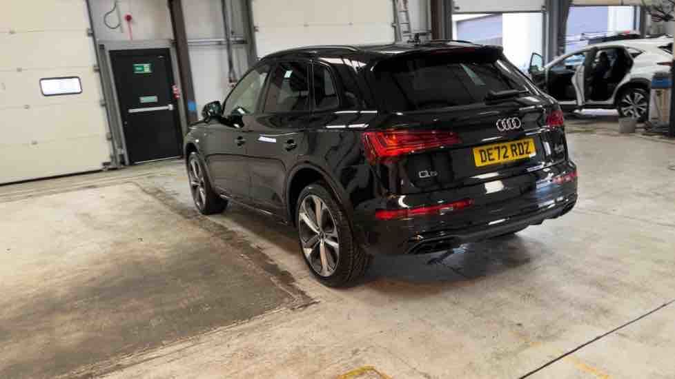 More views of Audi Q5