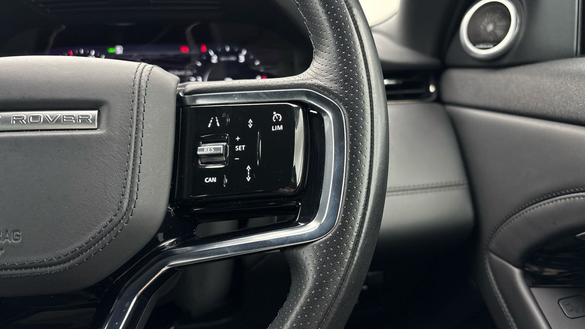 Land Rover Range Rover Evoque Image 14
