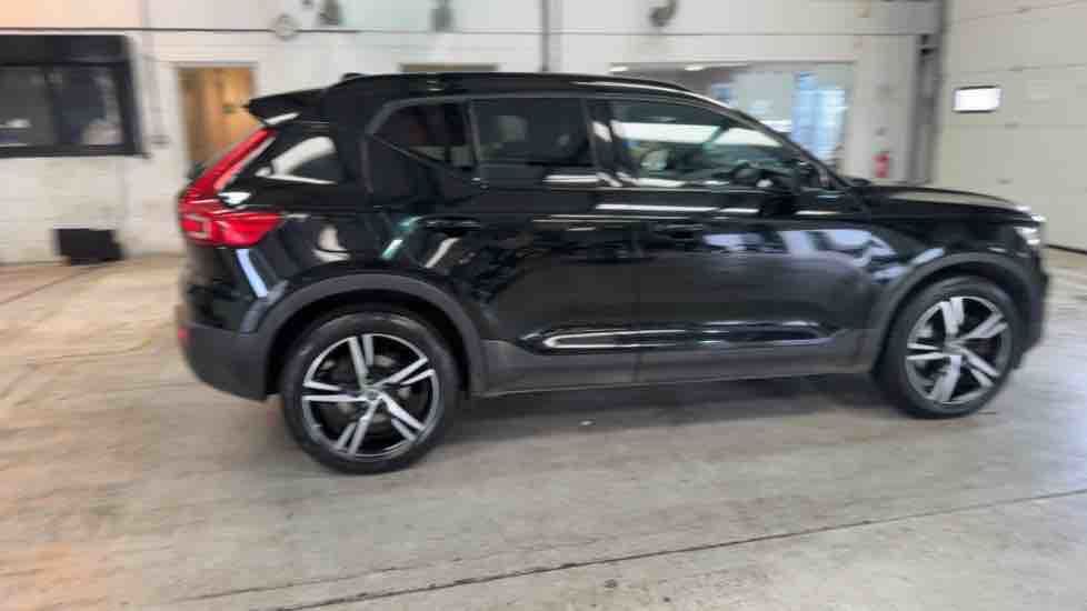 More views of Volvo XC40
