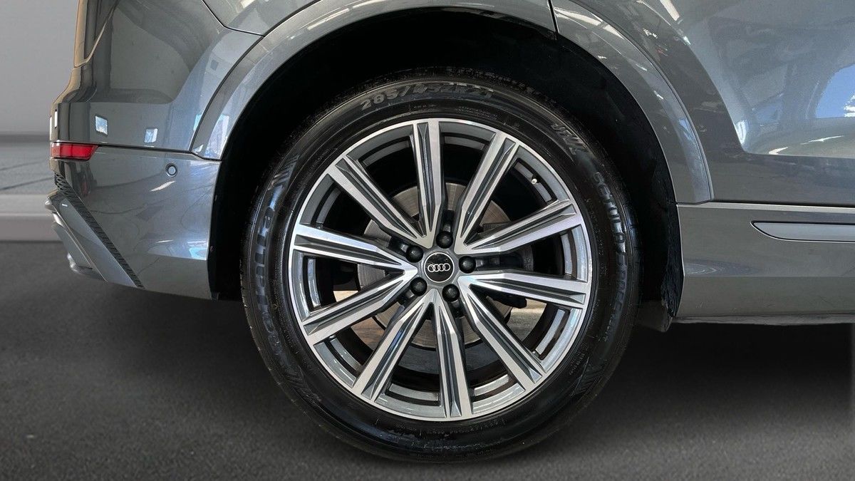 Audi Q8 Image 10
