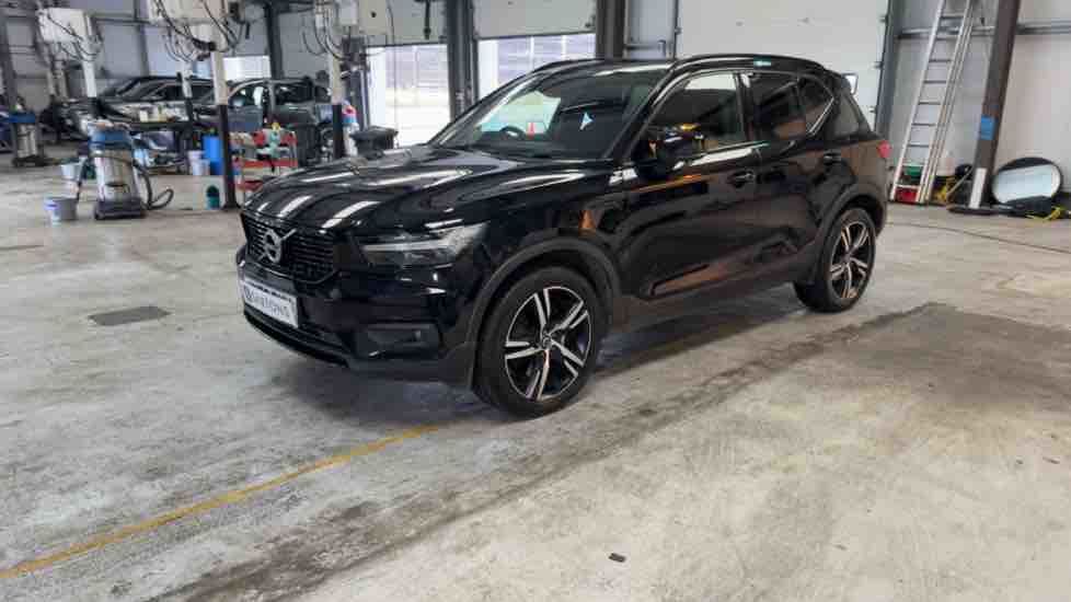 More views of Volvo XC40