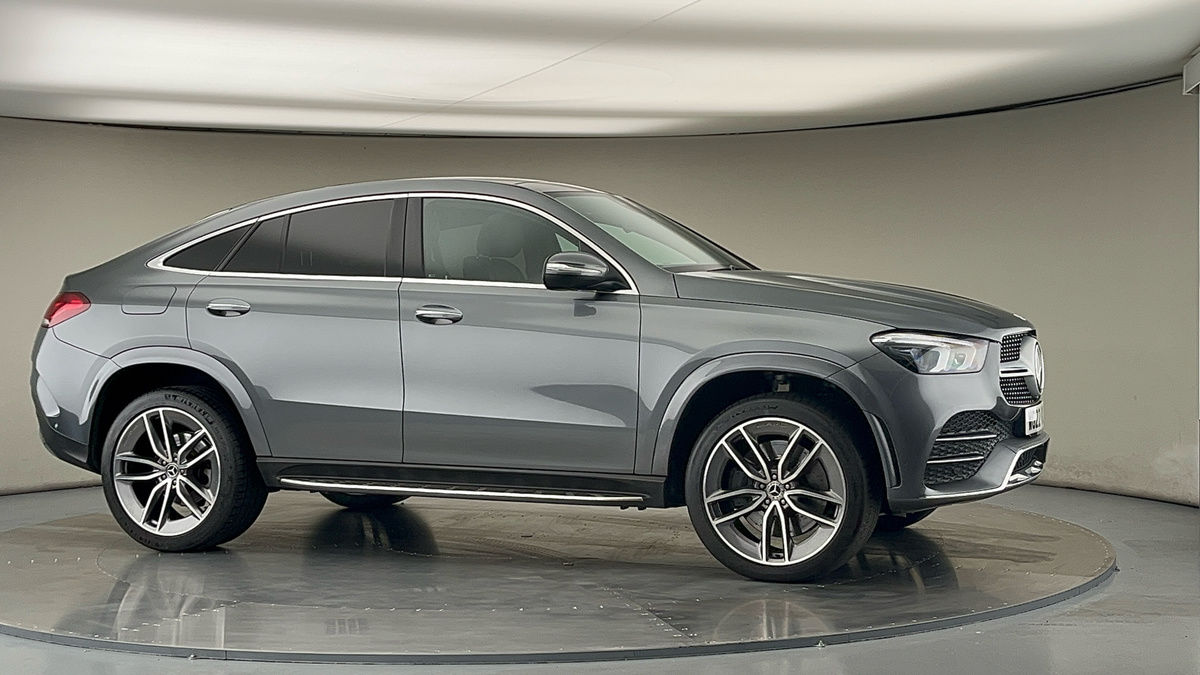 More views of Mercedes-Benz GLE