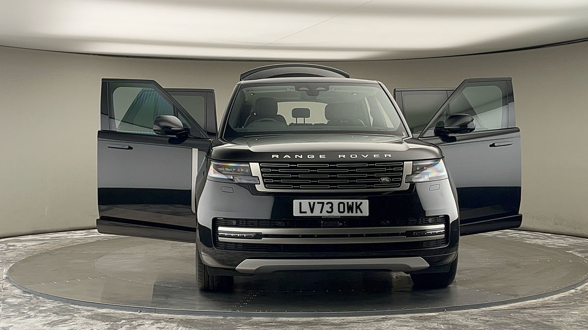 More views of Land Rover Range Rover