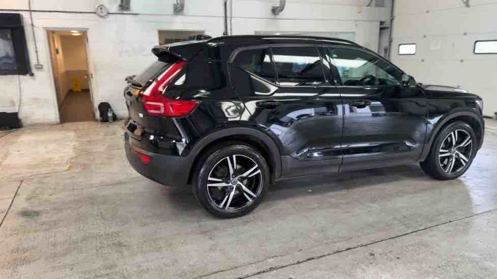 More views of Volvo XC40
