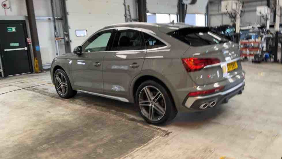 More views of Audi SQ5