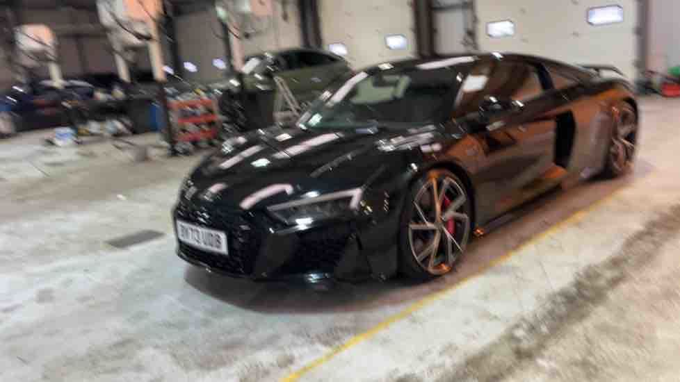 More views of Audi R8