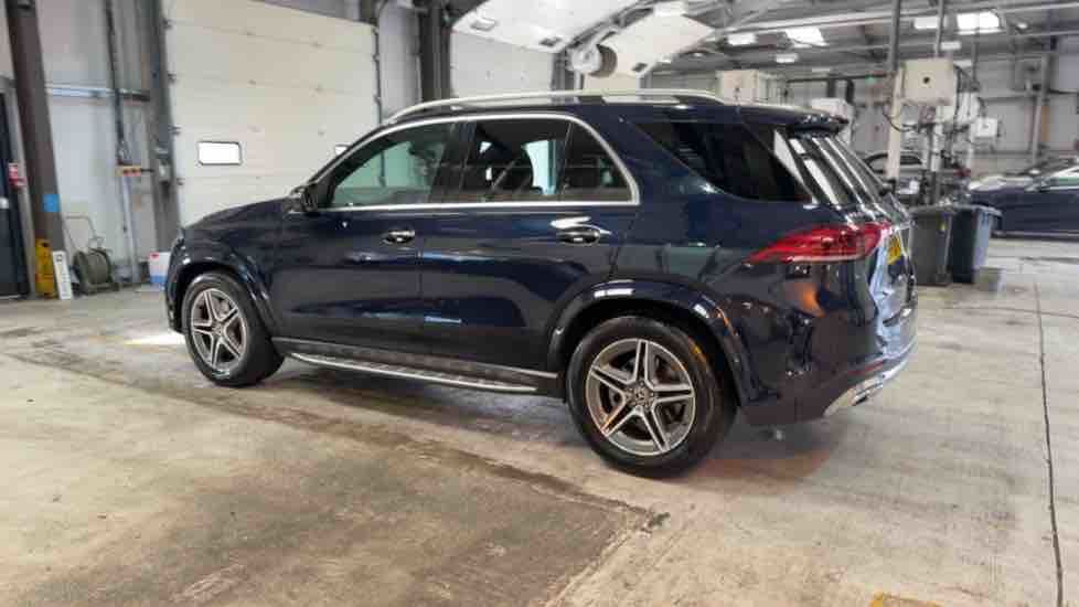 More views of Mercedes-Benz GLE