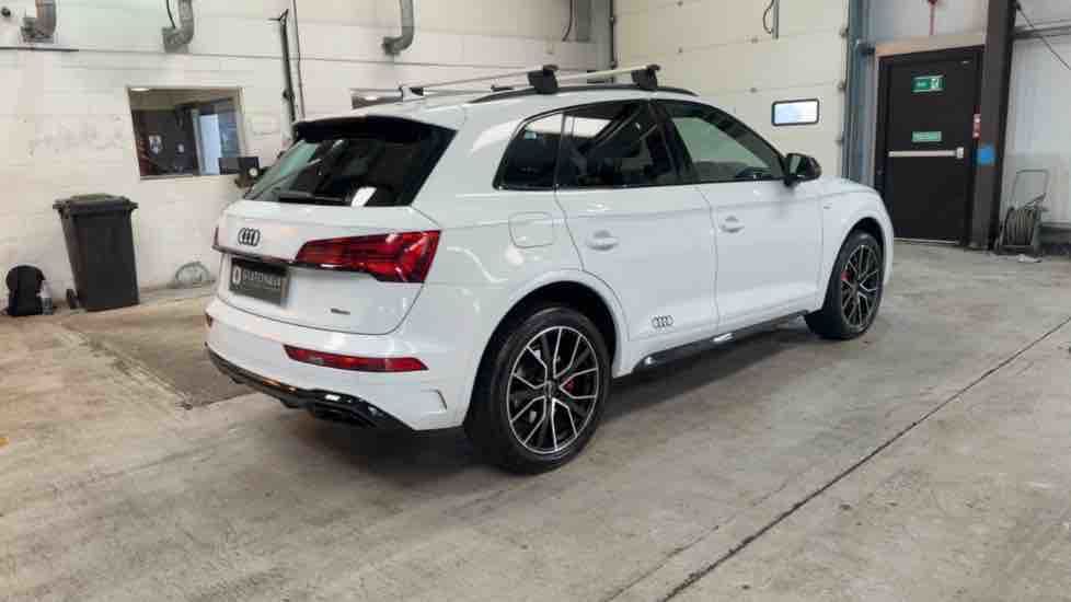 More views of Audi Q5