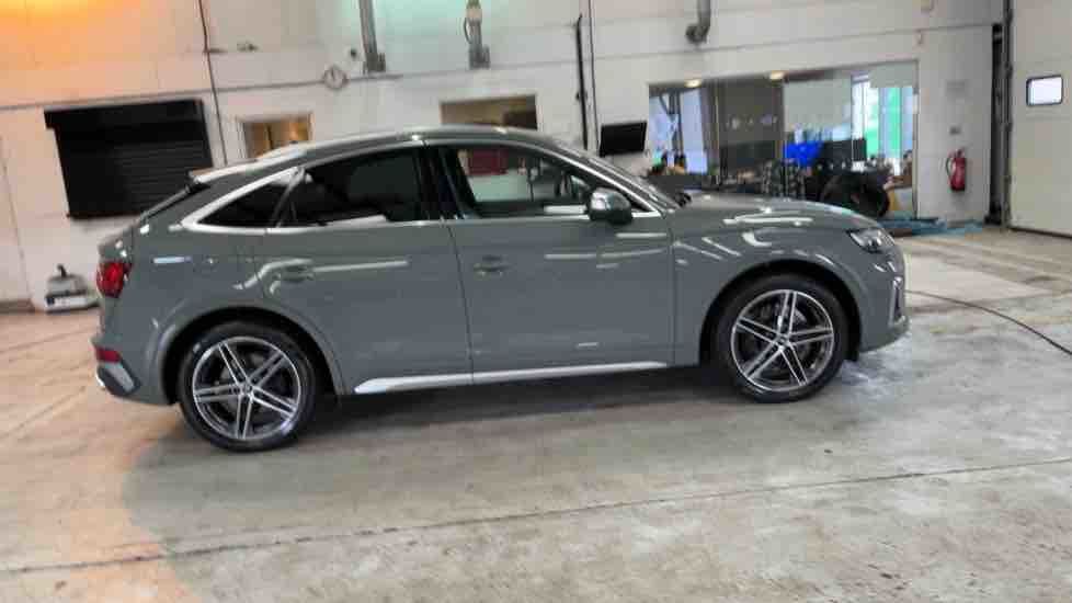More views of Audi SQ5