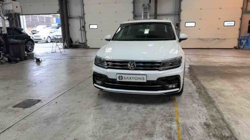 More views of Volkswagen Tiguan
