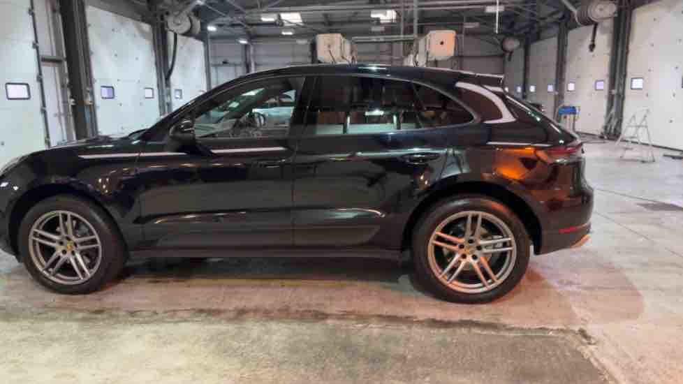 More views of Porsche Macan