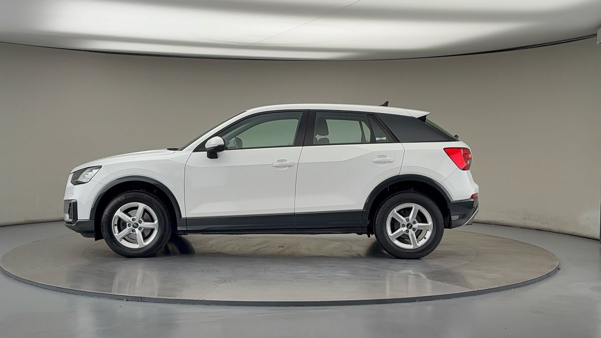 Audi Q2 Image 15