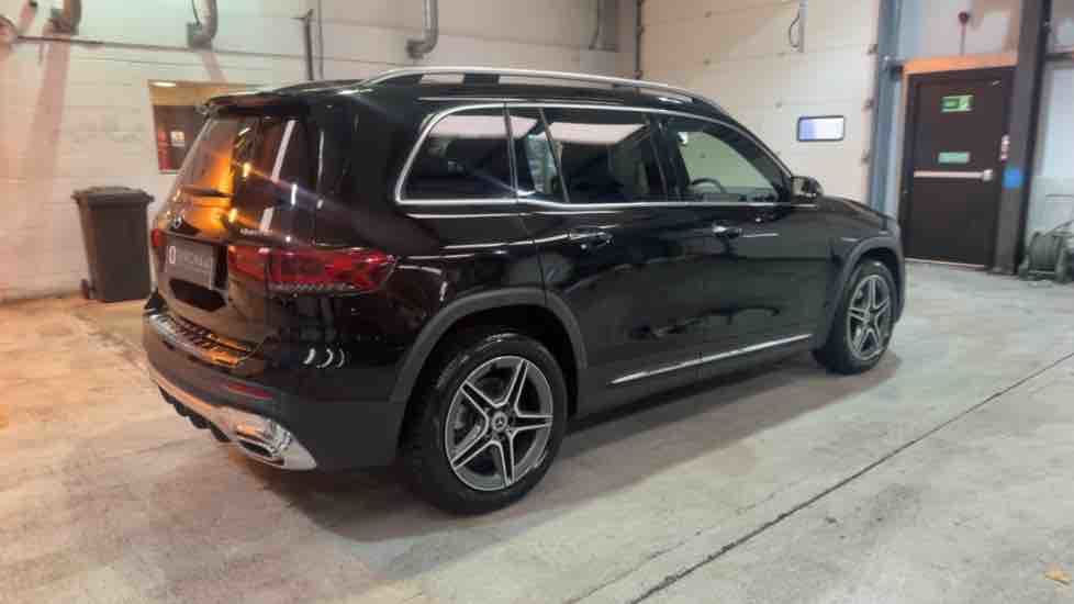 More views of Mercedes-Benz GLB