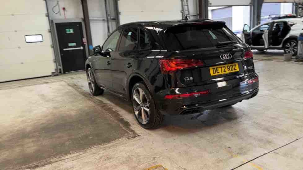 More views of Audi Q5