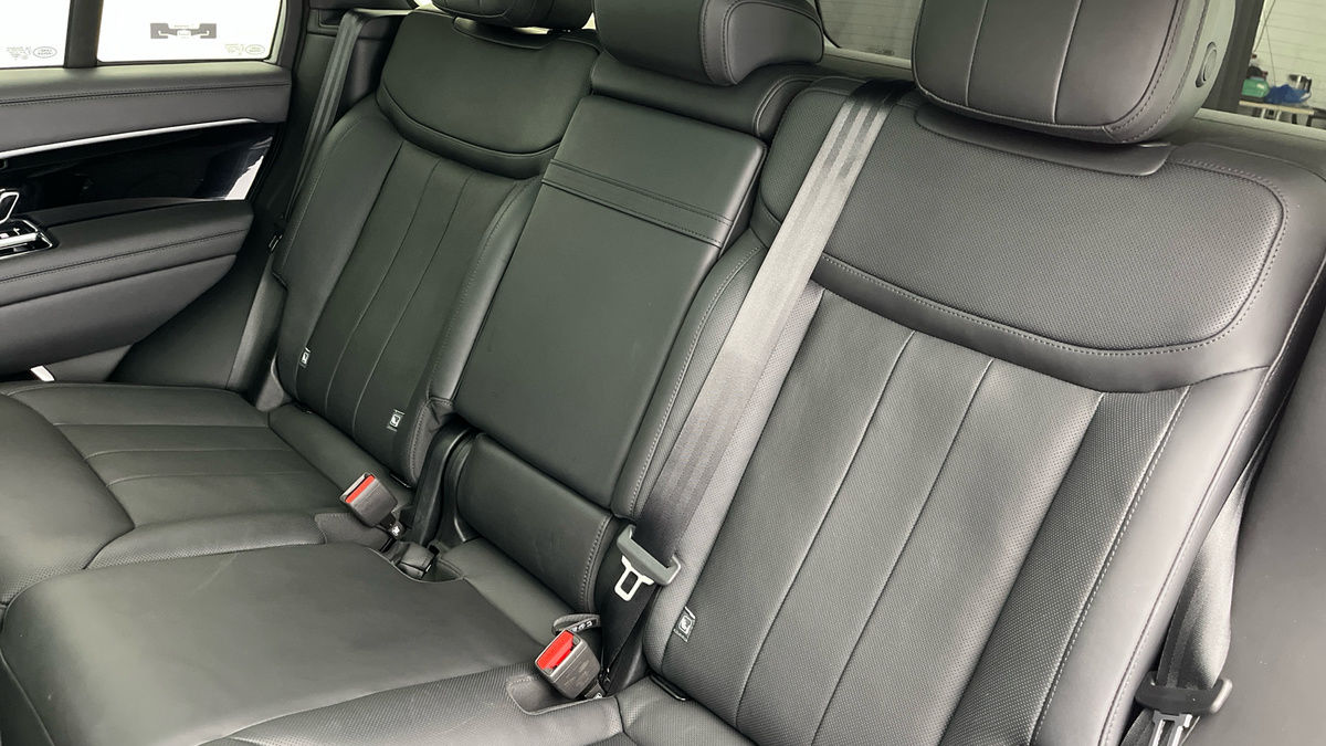 Land Rover Range Rover Image 8