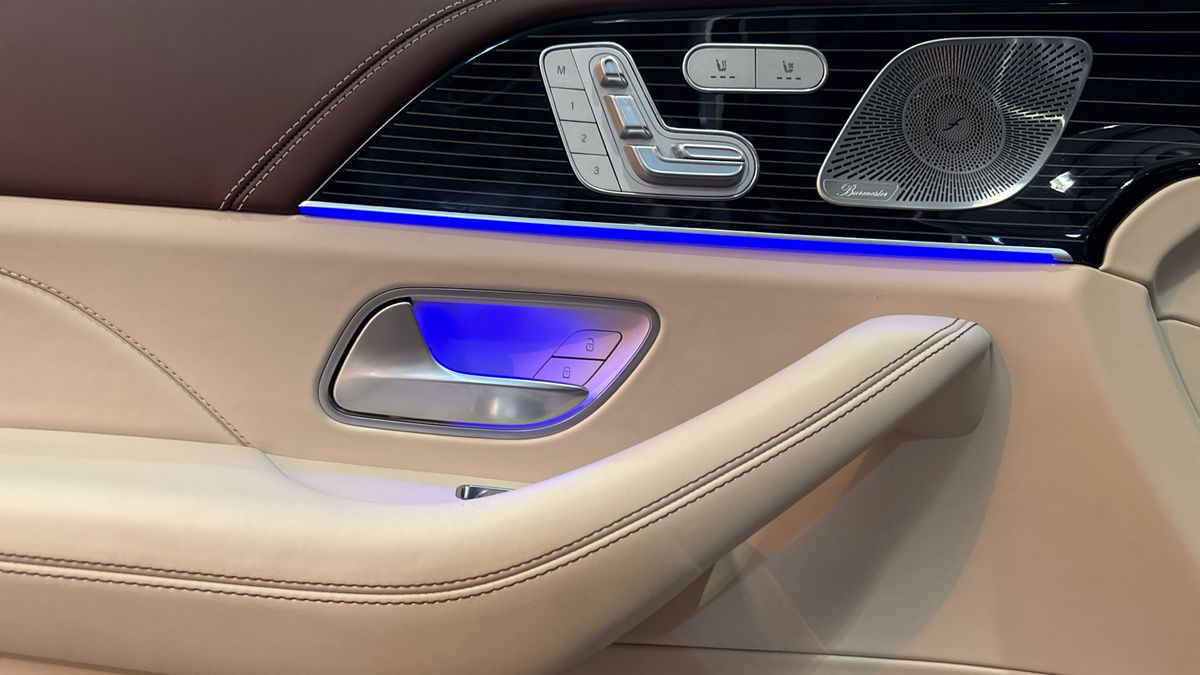 Mercedes-Benz Maybach GLS Image 19