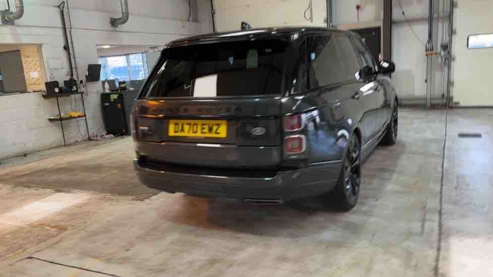 More views of Land Rover Range Rover