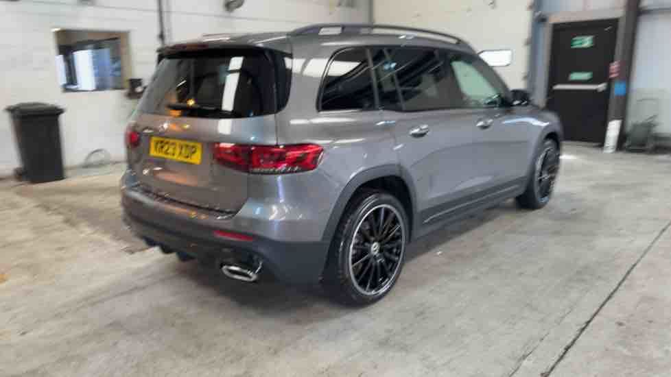 More views of Mercedes-Benz GLB
