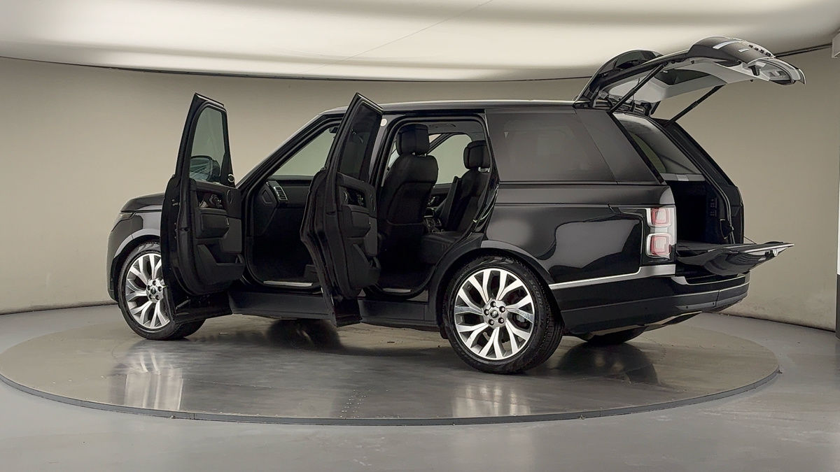 More views of Land Rover Range Rover