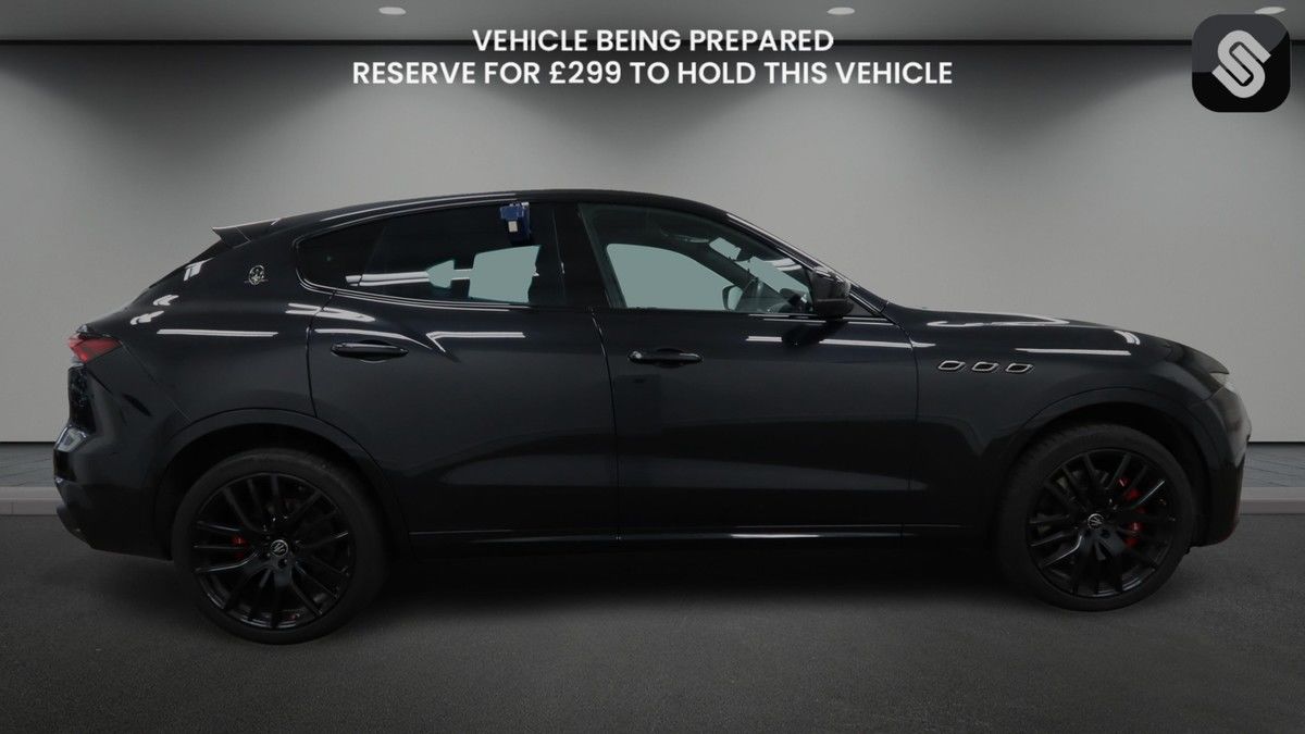 Maserati Levante Image 5