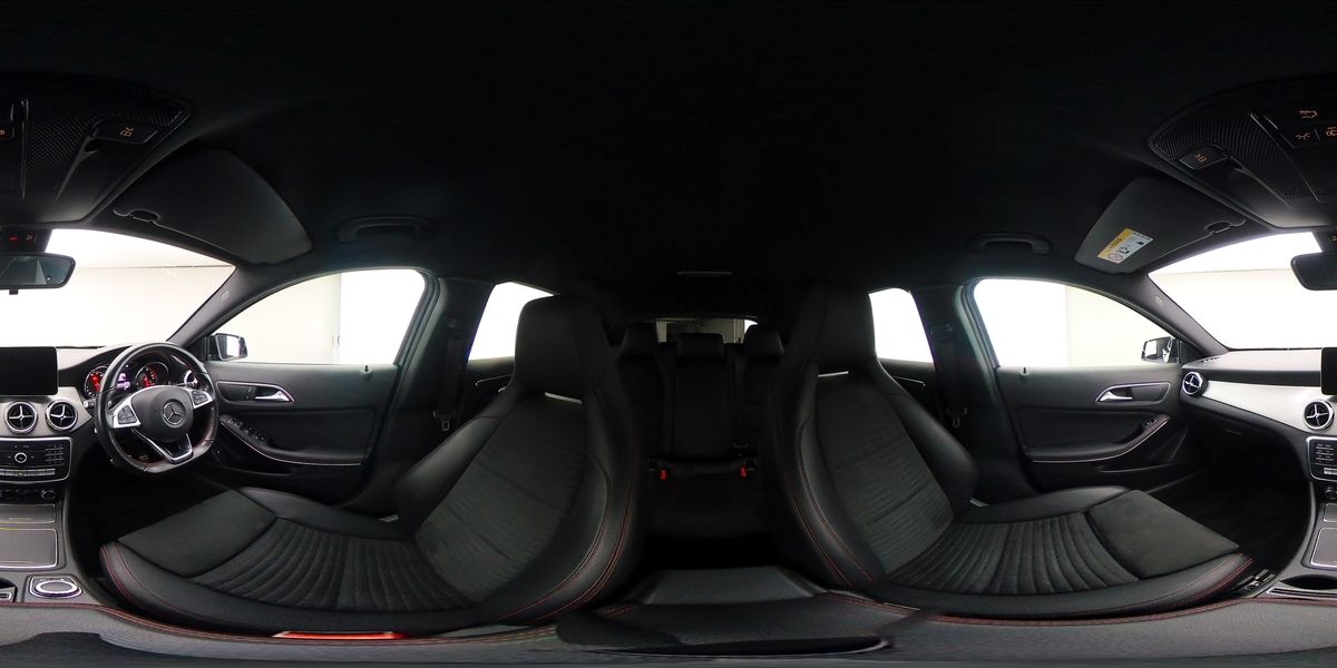 More views of Mercedes-Benz GLA