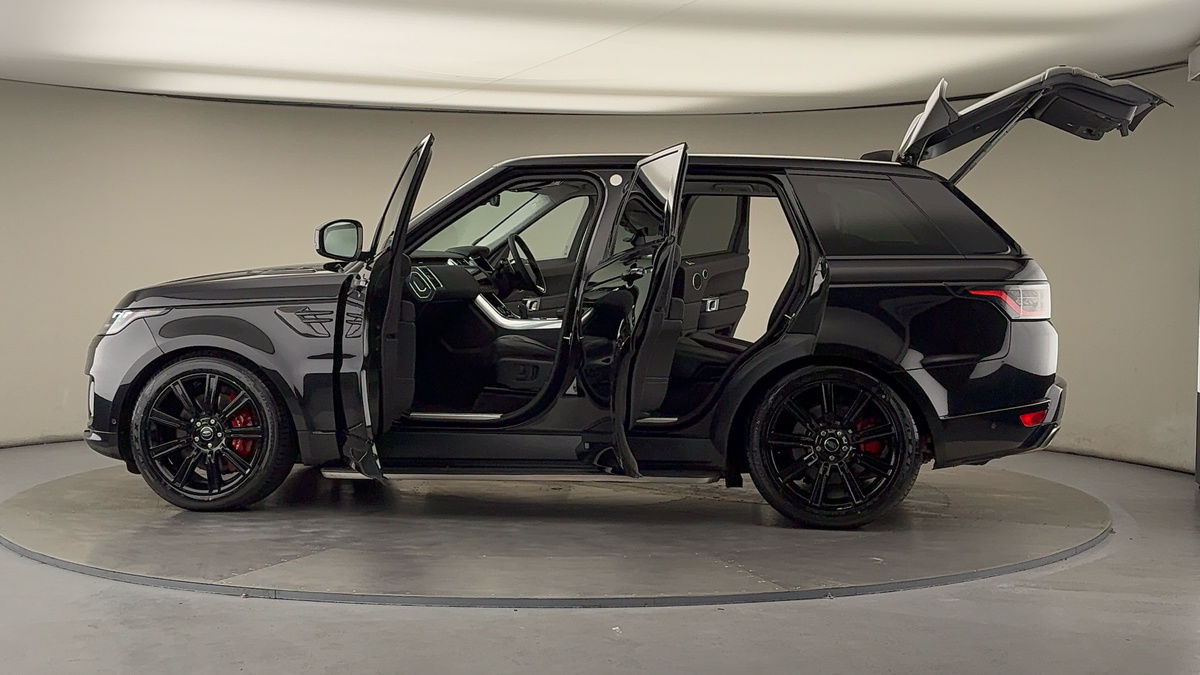 More views of Land Rover Range Rover Sport