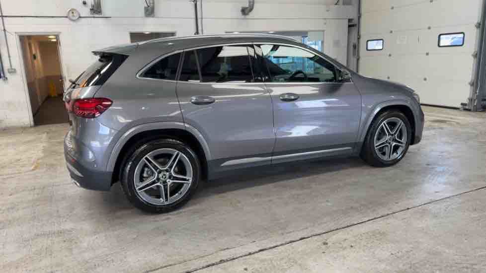 More views of Mercedes-Benz GLA