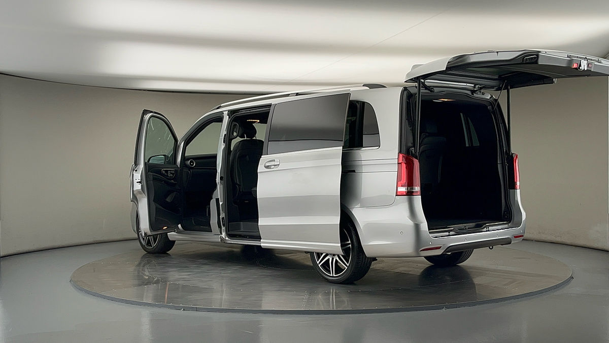 More views of Mercedes-Benz V Class