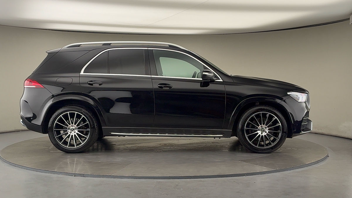 Mercedes-Benz GLE Image 16