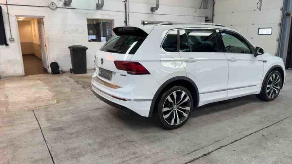 More views of Volkswagen Tiguan