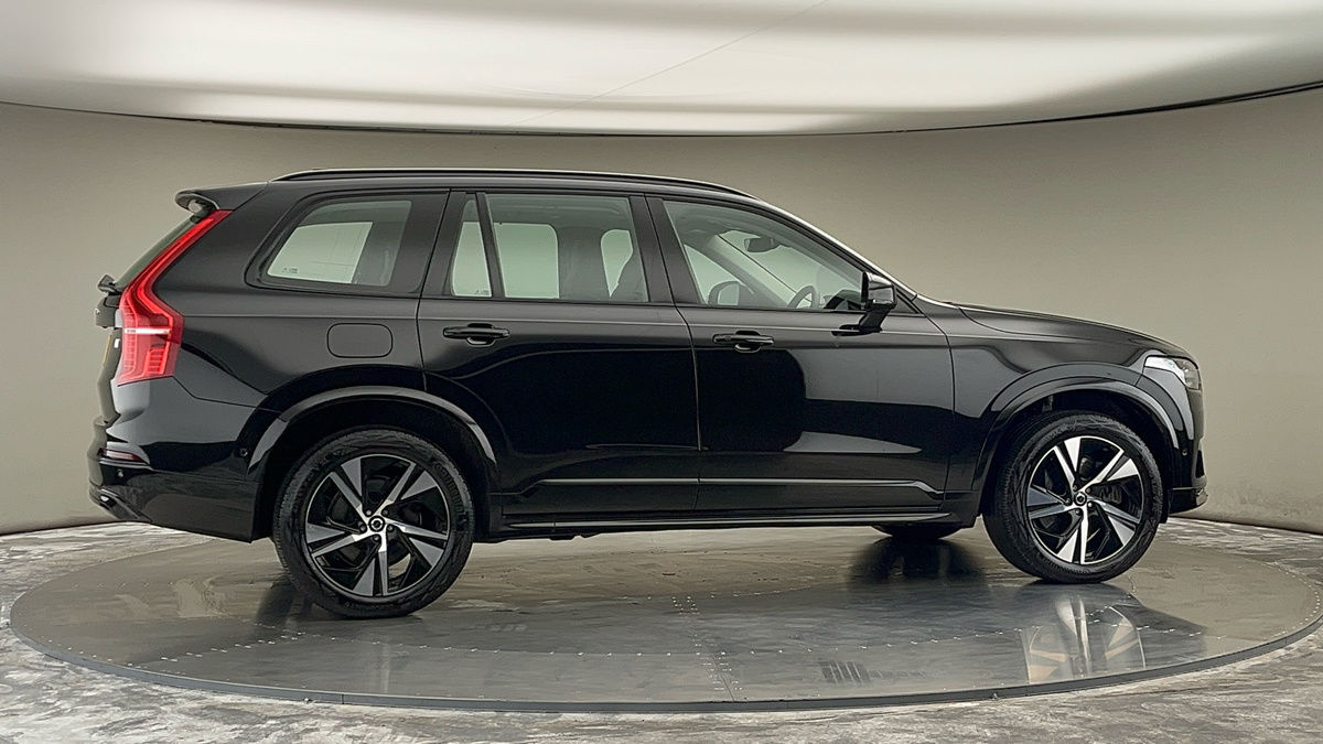 More views of Volvo XC90