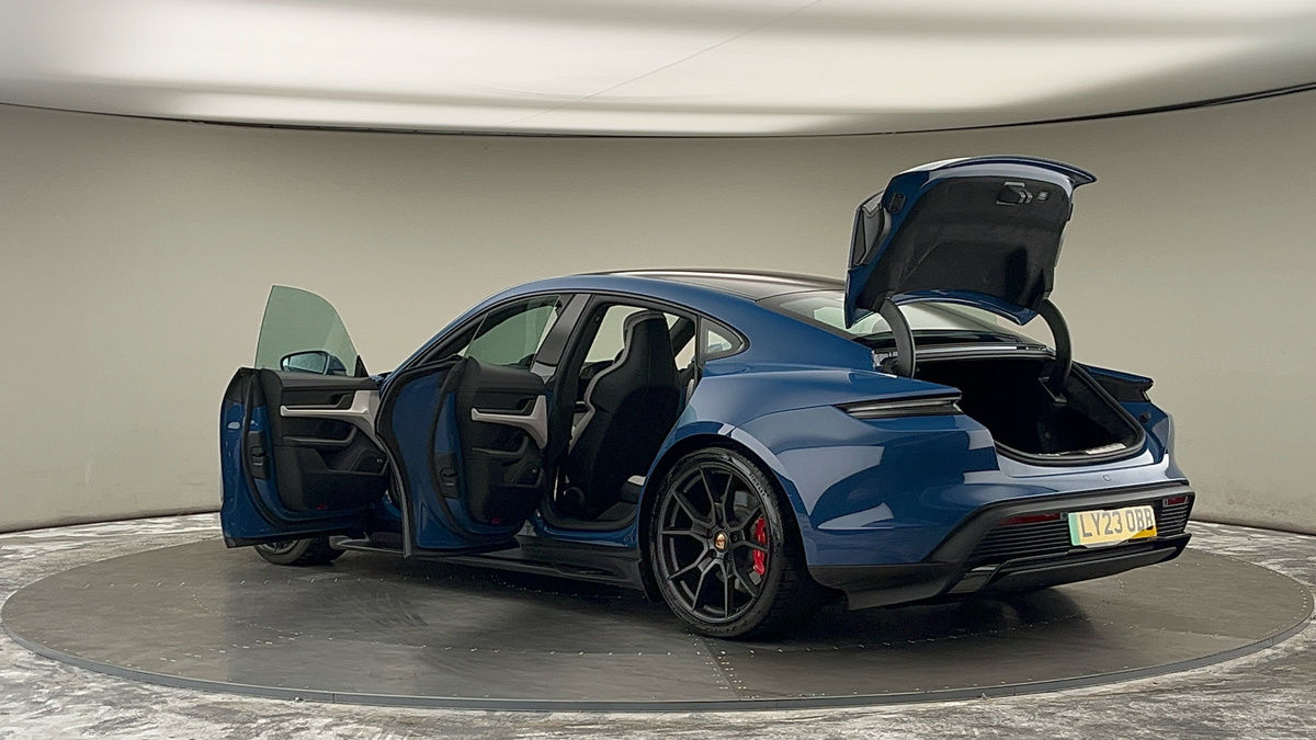 More views of Porsche Taycan