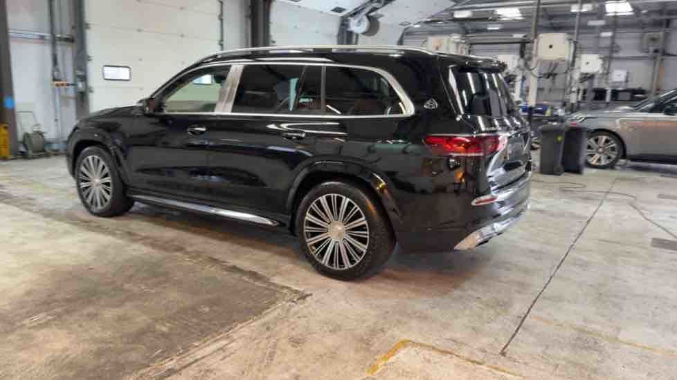 More views of Mercedes-Benz Maybach GLS