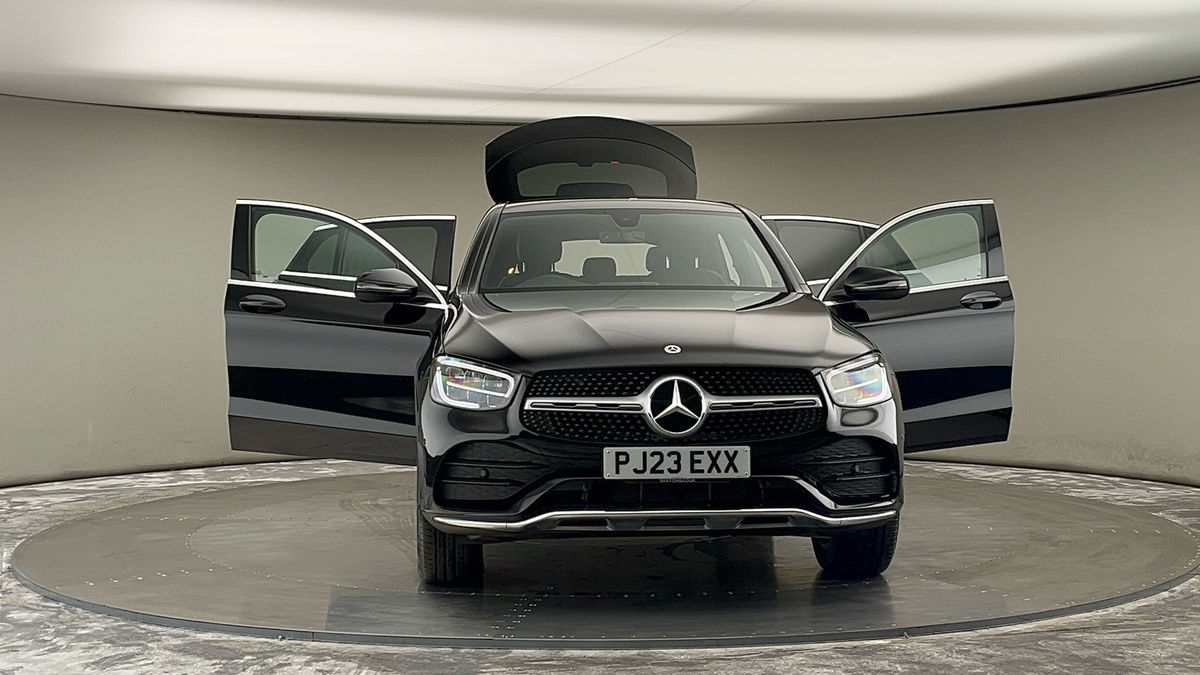 More views of Mercedes-Benz GLC