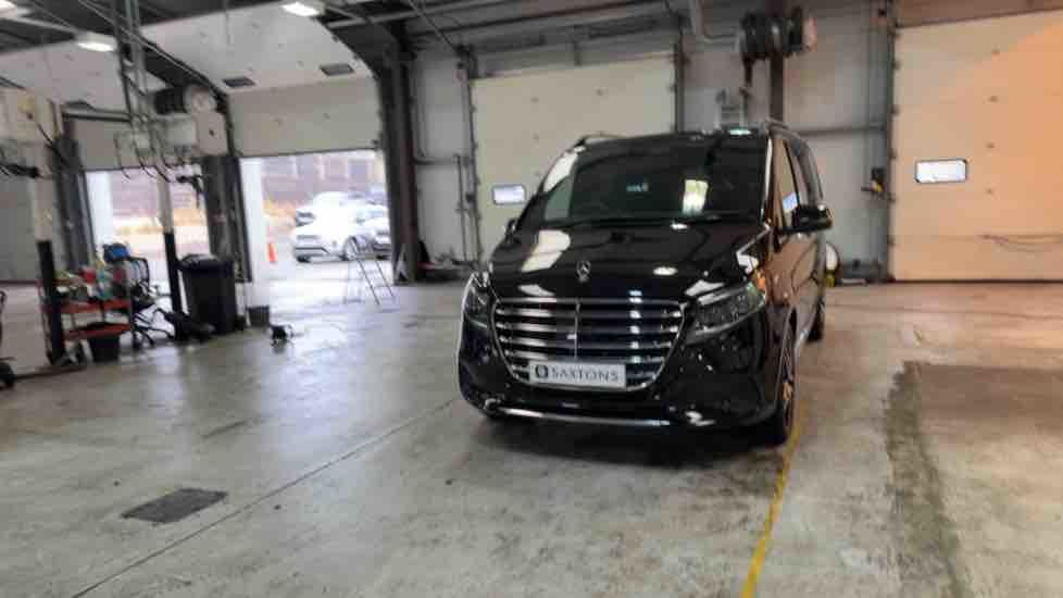 More views of Mercedes-Benz V Class