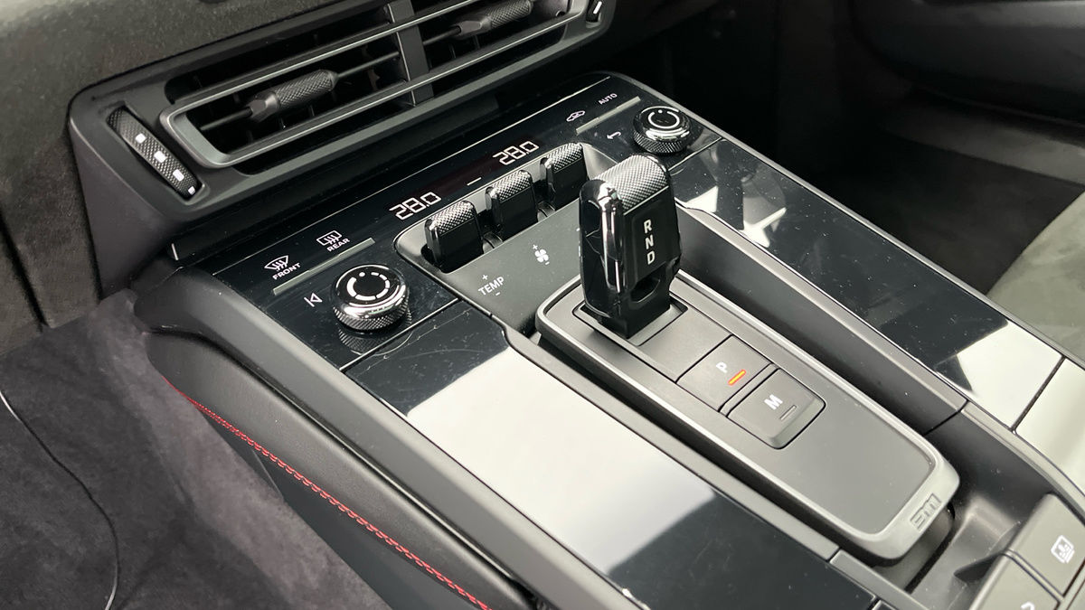 Porsche 911 Image 28