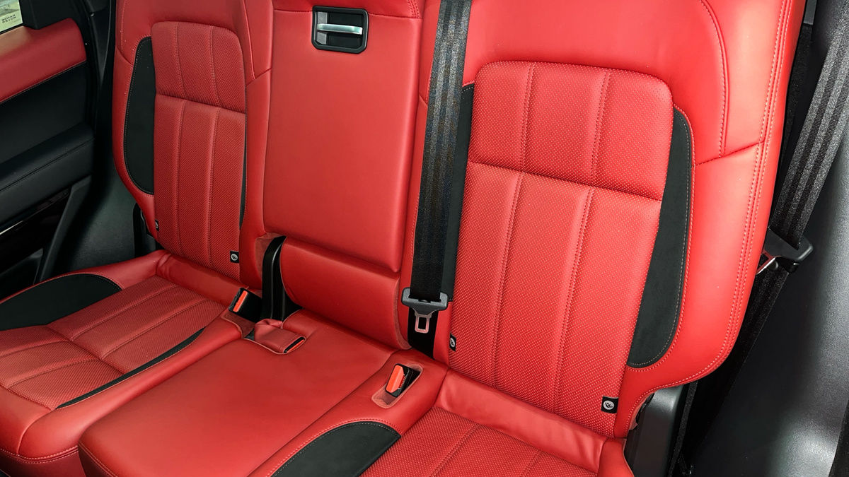 Land Rover Range Rover Sport Image 8