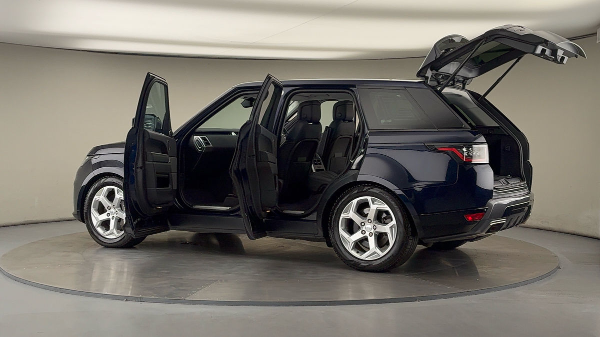 More views of Land Rover Range Rover Sport