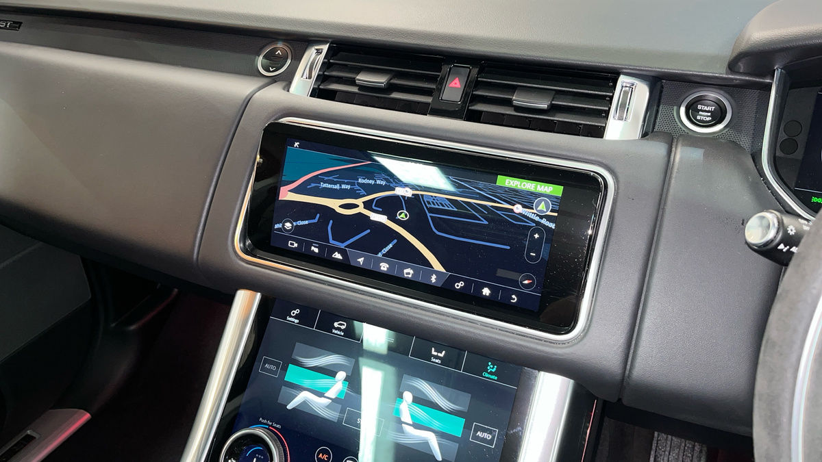 Land Rover Range Rover Sport Image 17