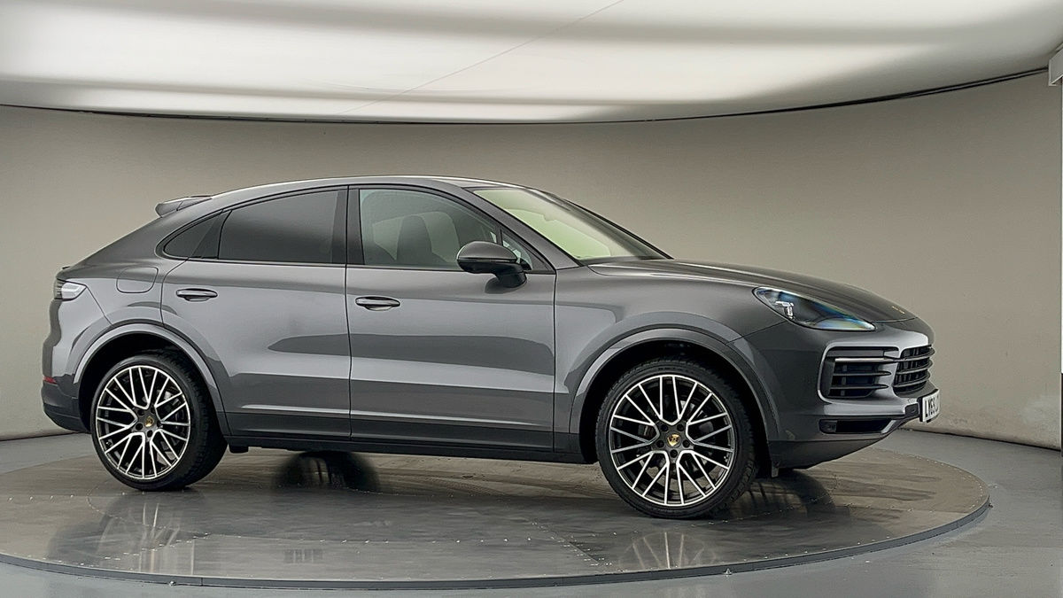 More views of Porsche Cayenne