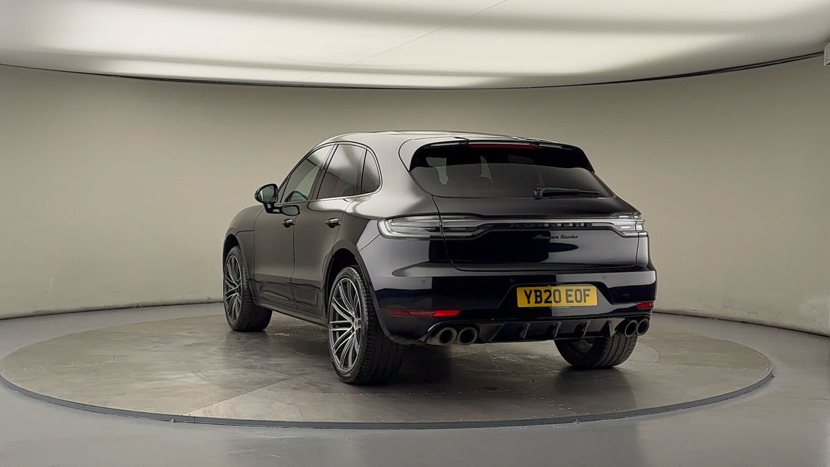 More views of Porsche Macan