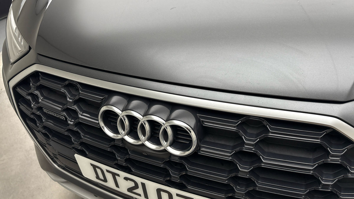Audi Q5 Image 24