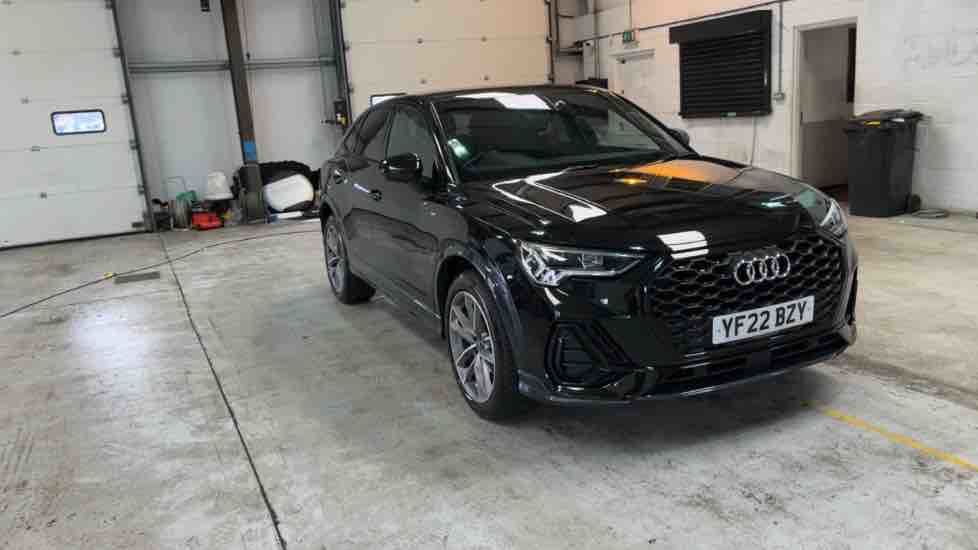 More views of Audi Q3