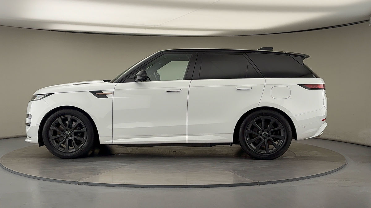Land Rover Range Rover Sport Image 15