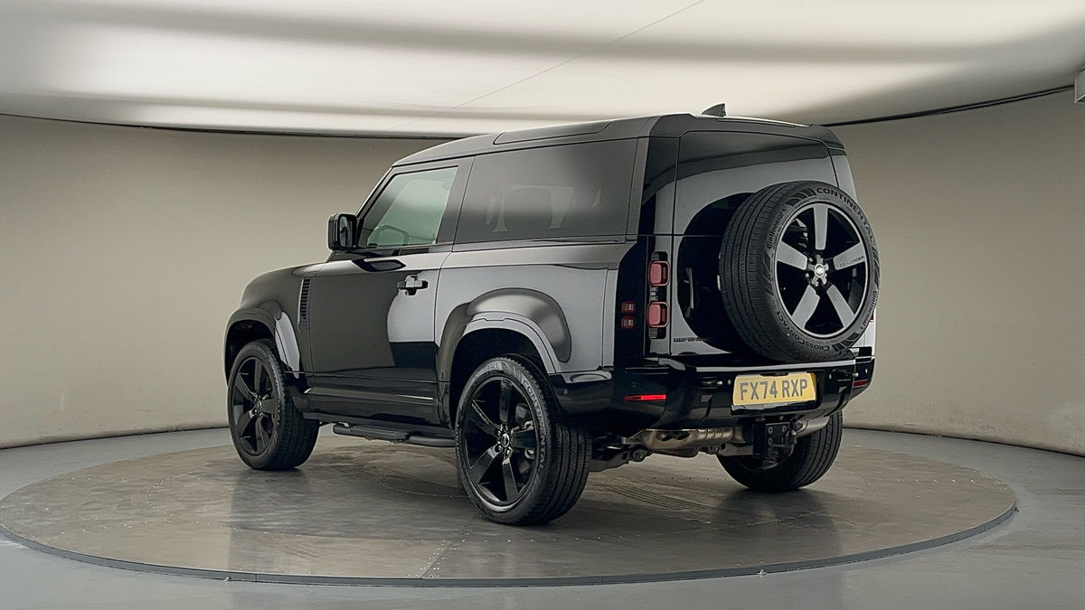 Land Rover Defender 90 Image 2