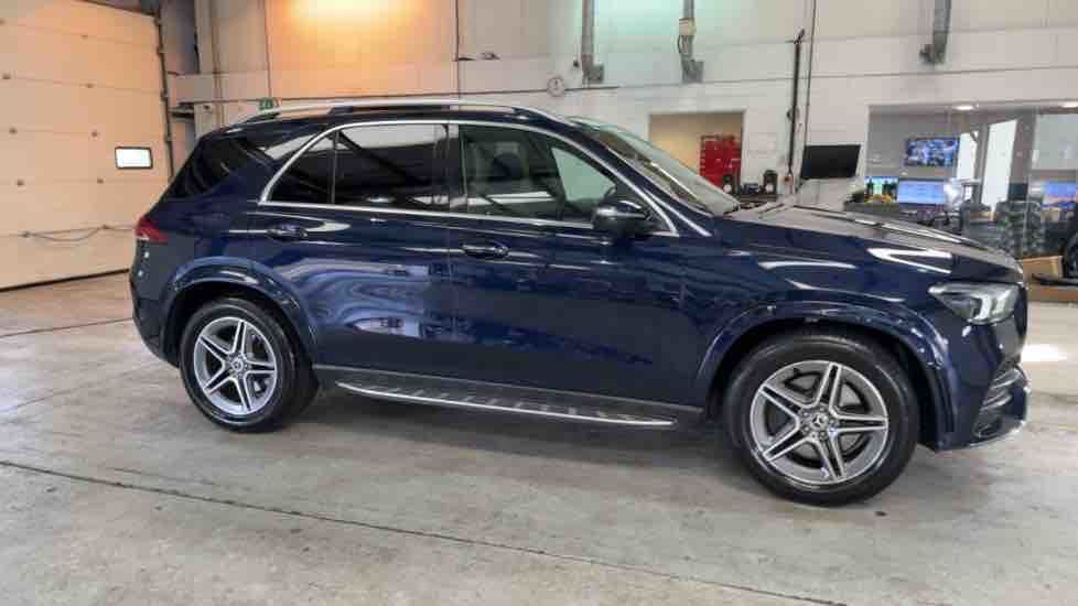 More views of Mercedes-Benz GLE