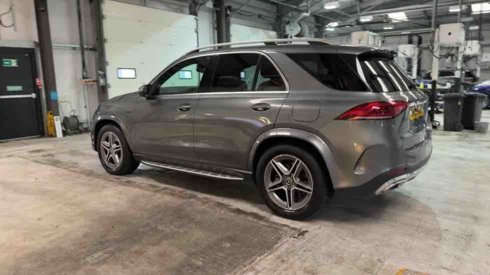 More views of Mercedes-Benz GLE